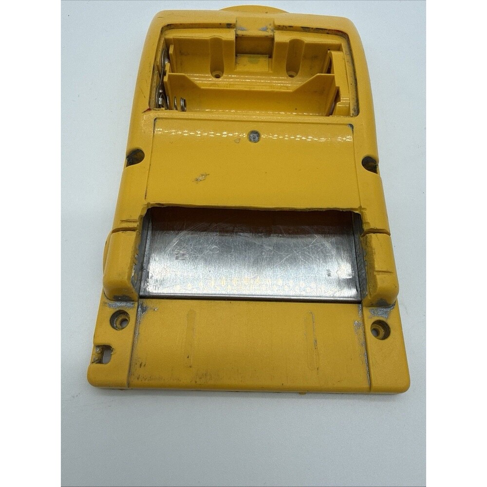 Nintendo Gameboy Color Yellow Shell Parts Only - Picture 8 of 16
